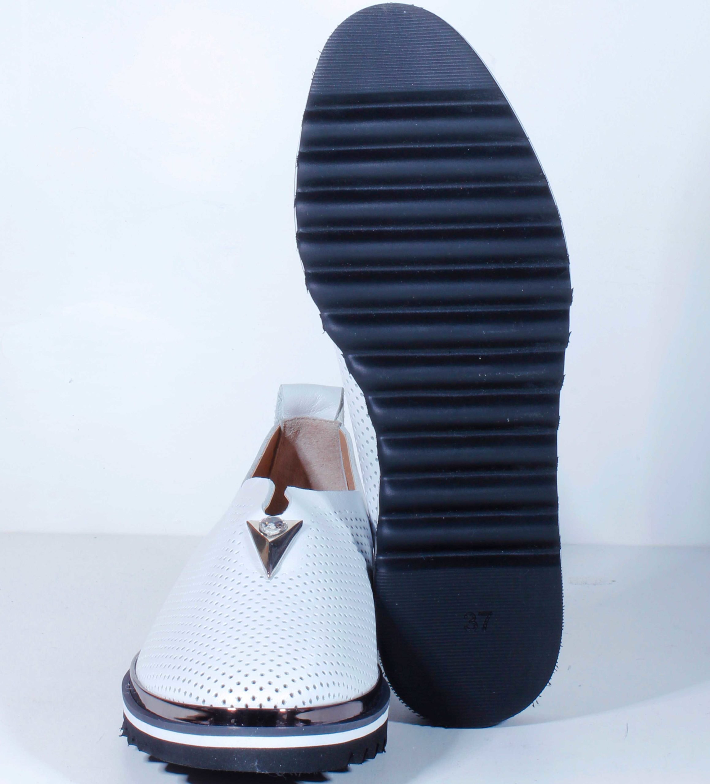 Лоферы Magza 927.4198 white 39