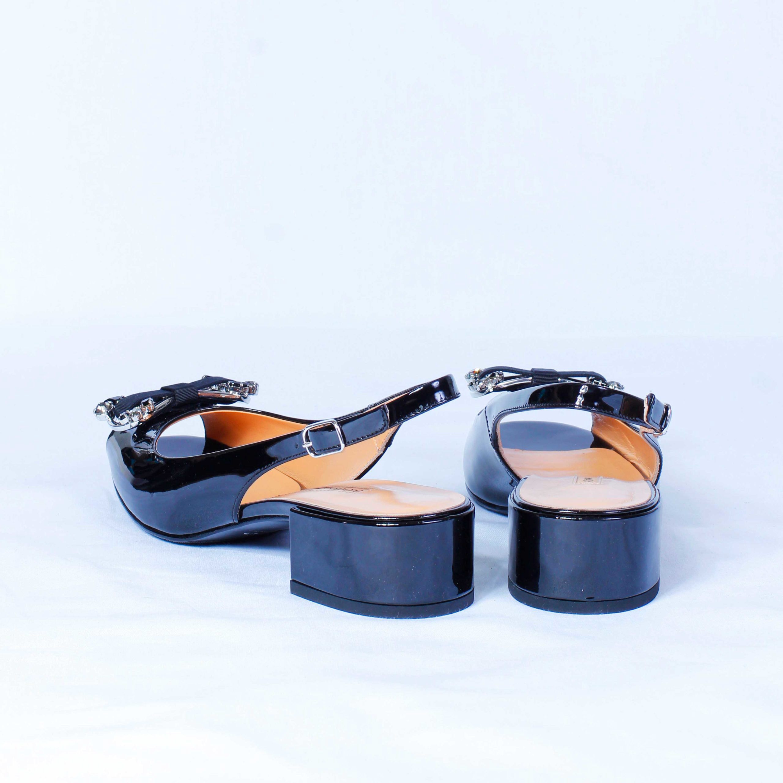 Босоножки Giovanni Fabiani G3188 Vernice Nero 38 купить,NaN