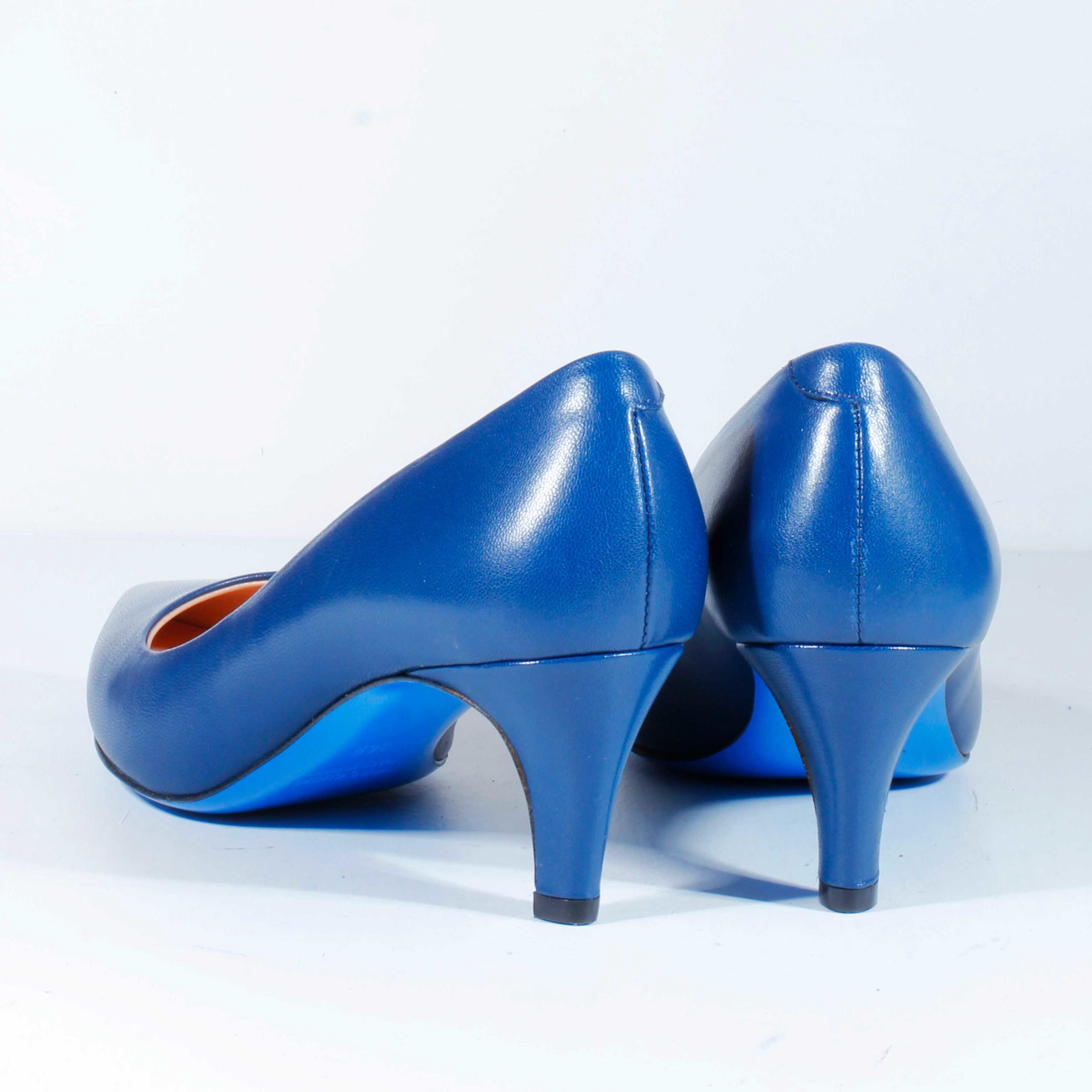 Туфли De Robert 4124 Nappa C79 navy 38 купить,NaN