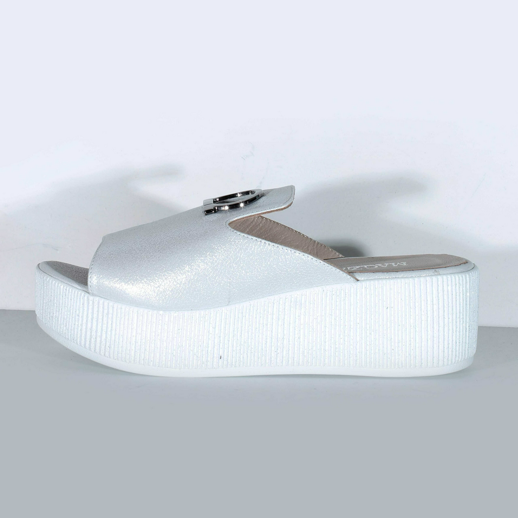 Сабо Magza 122 632 Gumus Amasra white 38