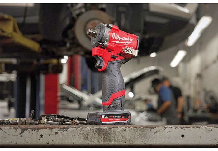 Гайковерт Milwaukee M12FCIWP12G3-0 ЗУ 933493457 купить,NaN