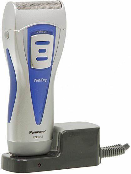 Электробритва Panasonic ES3042S520 серебристая