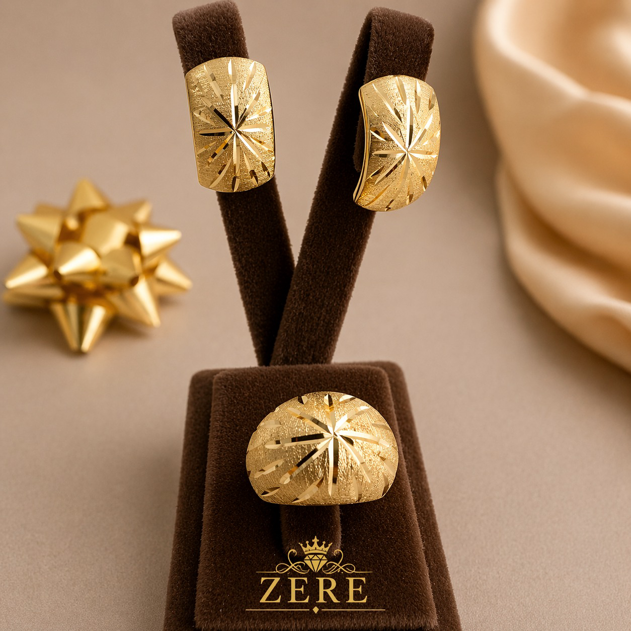 Комплект Zere ZR040409 золото 6.8гр 18р купить,586800