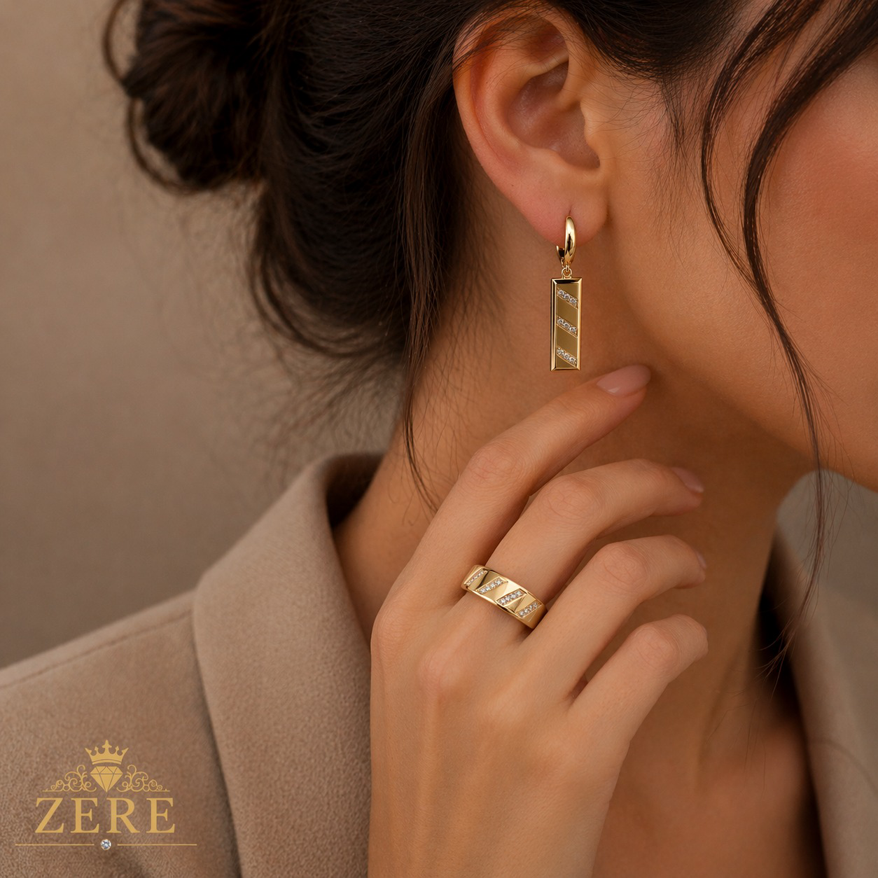 Комплект Zere ZR040411 золото 6.2гр 18р купить,546100