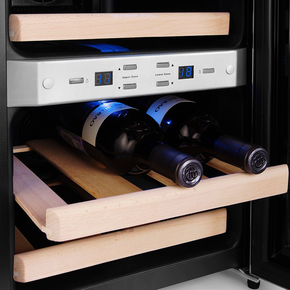Винный шкаф Kitfort KT-2404 черный - ForteMarket Винный шкаф Kitfort KT-2404 черный купить,0