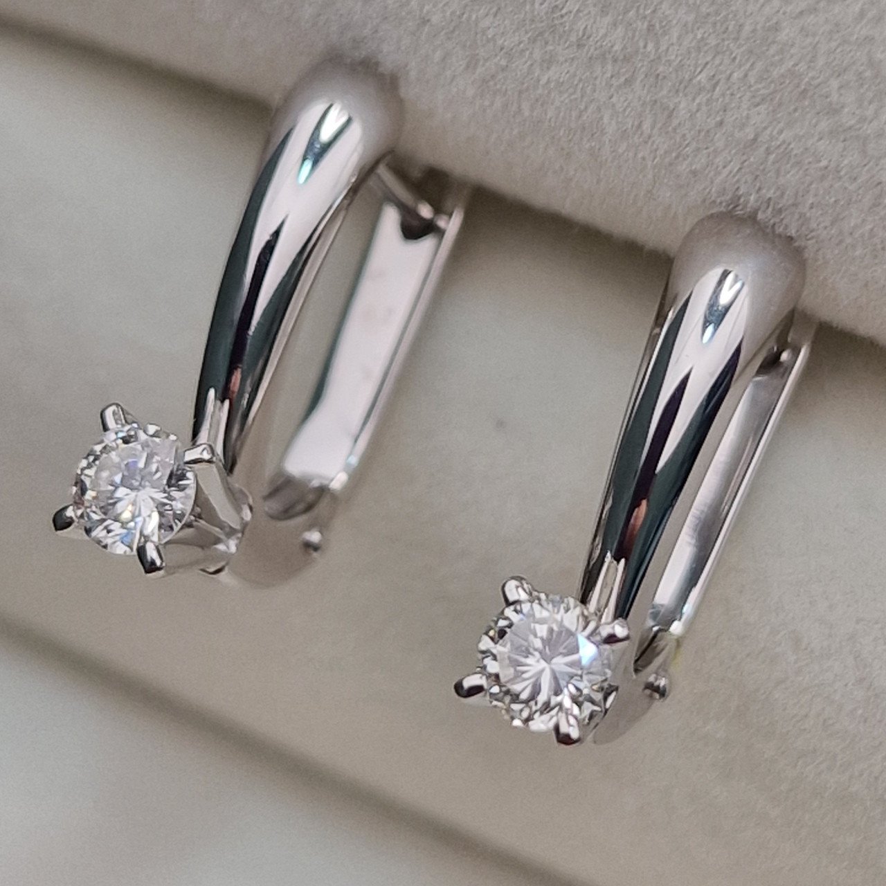 Серьги Deimantas 102926537 3,78гр 0,34ct. купить,NaN
