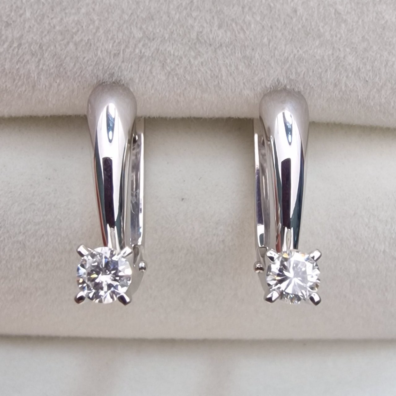 Серьги Deimantas 102926537 3,78гр 0,34ct. купить,NaN