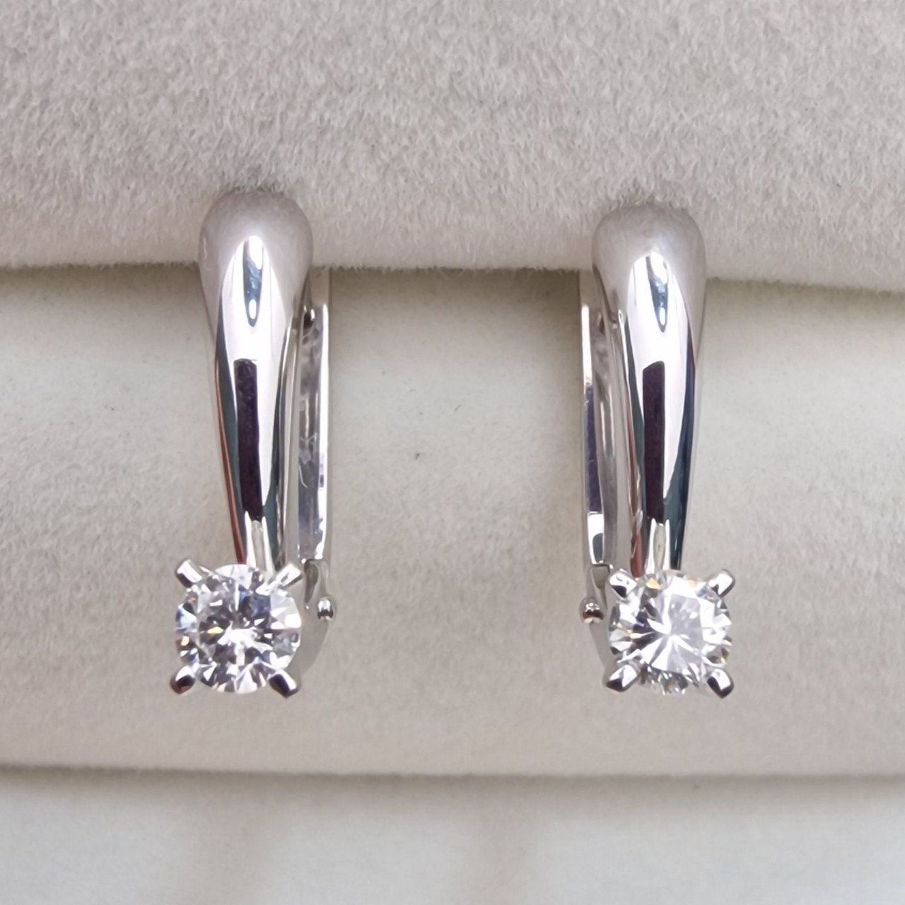 Серьги Deimantas 102926592 3,4гр 0,28ct. купить,NaN