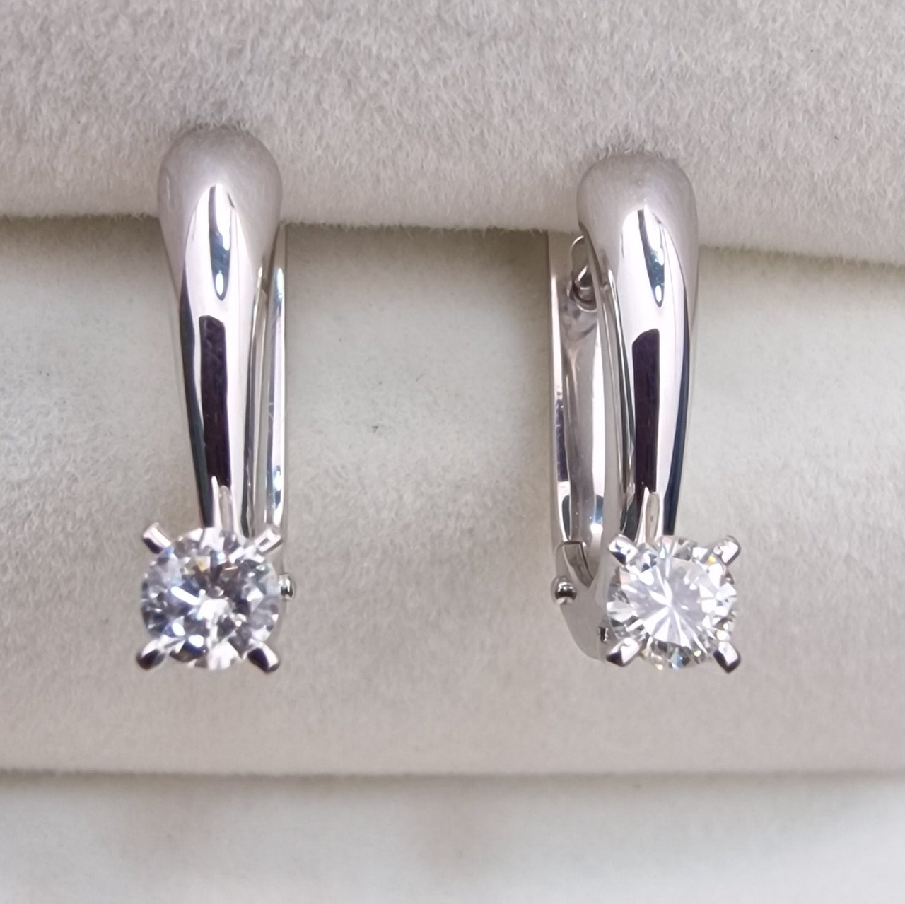 Серьги Deimantas 102926552 3,39гр 0,32ct. купить,NaN