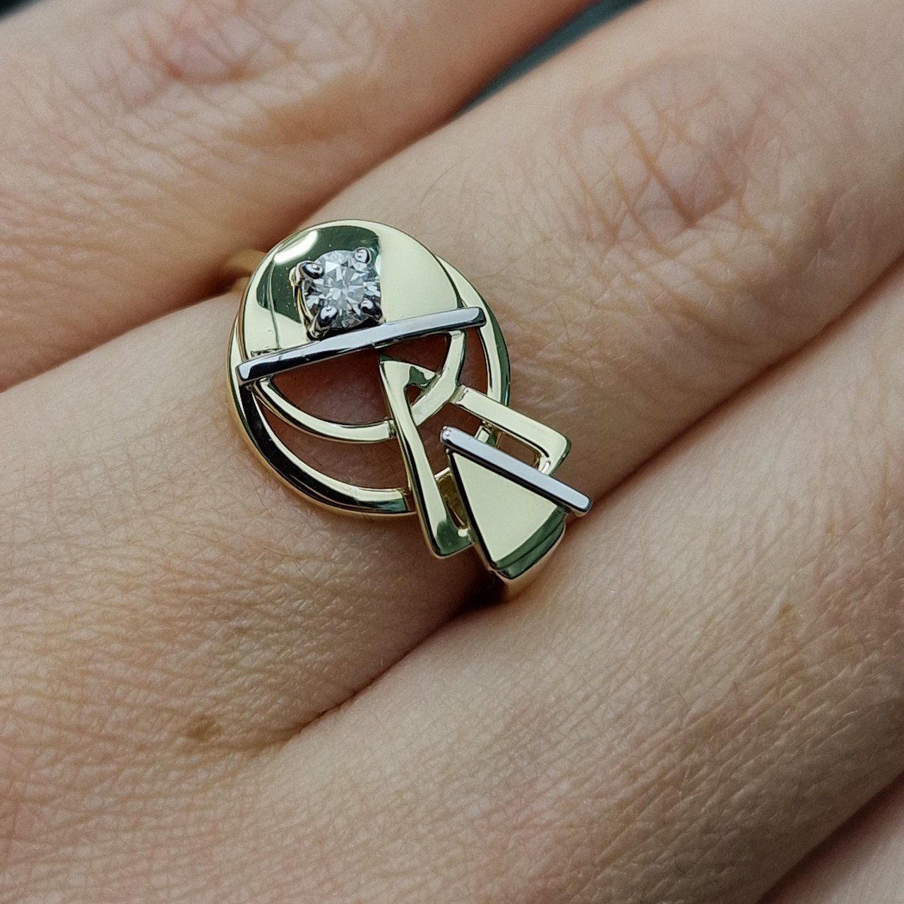 Кольцо Deimantas 102927619 17р 2,85гр 0,12ct. купить,NaN