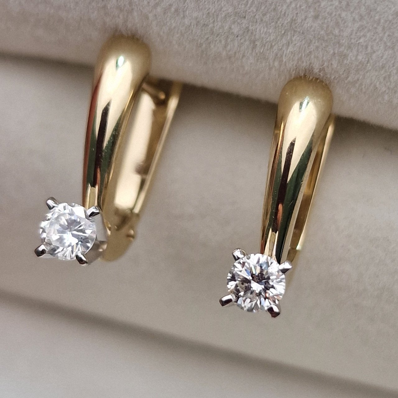 Серьги Deimantas 102926630 3,46гр 0,30ct. купить,NaN