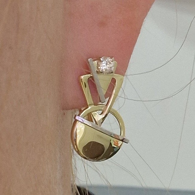 Серьги Deimantas 102927684 4,03гр 0,24ct. купить,NaN
