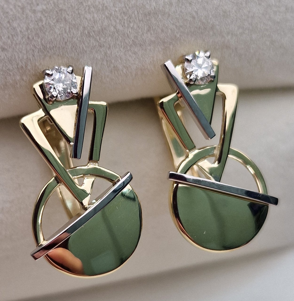 Серьги Deimantas 102927684 4,03гр 0,24ct. купить,NaN