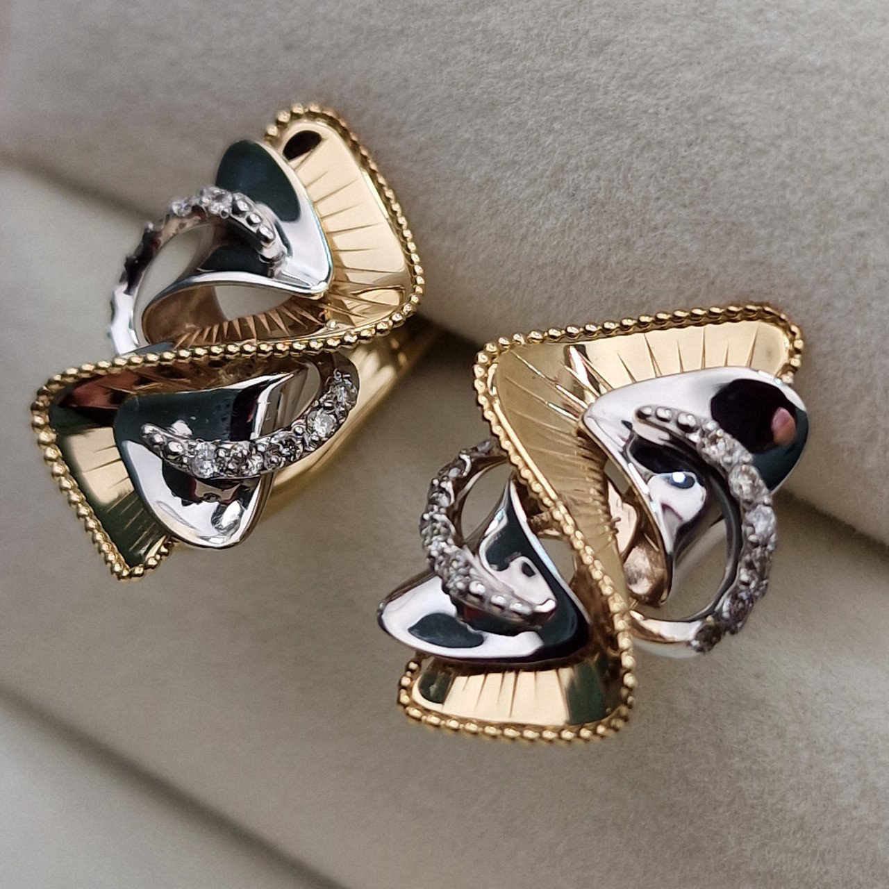 Серьги Deimantas 102927707 4,21гр 0,20ct. купить,NaN
