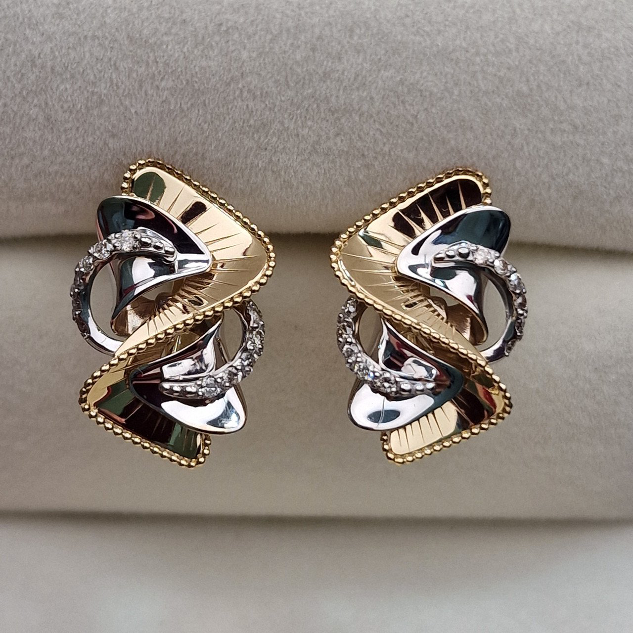 Серьги Deimantas 102927707 4,21гр 0,20ct. купить,NaN