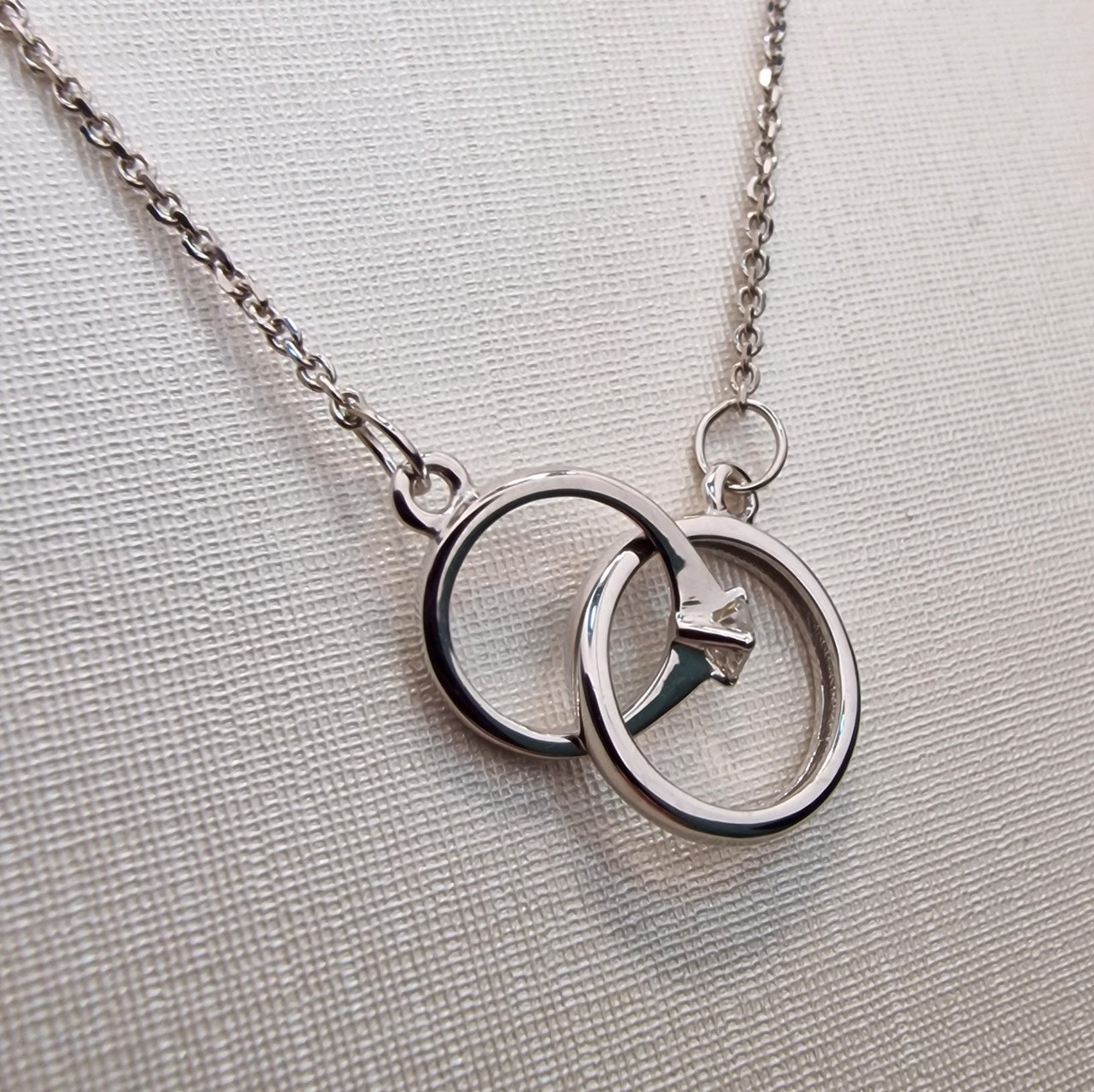 Колье Deimantas 102927975 45см 2,49гр 0,064ct. купить,NaN
