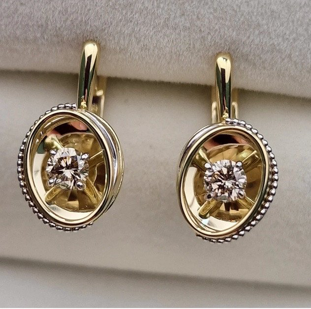 Комплект Deimantas 103001664 0,26ct 0,41ct. купить,NaN