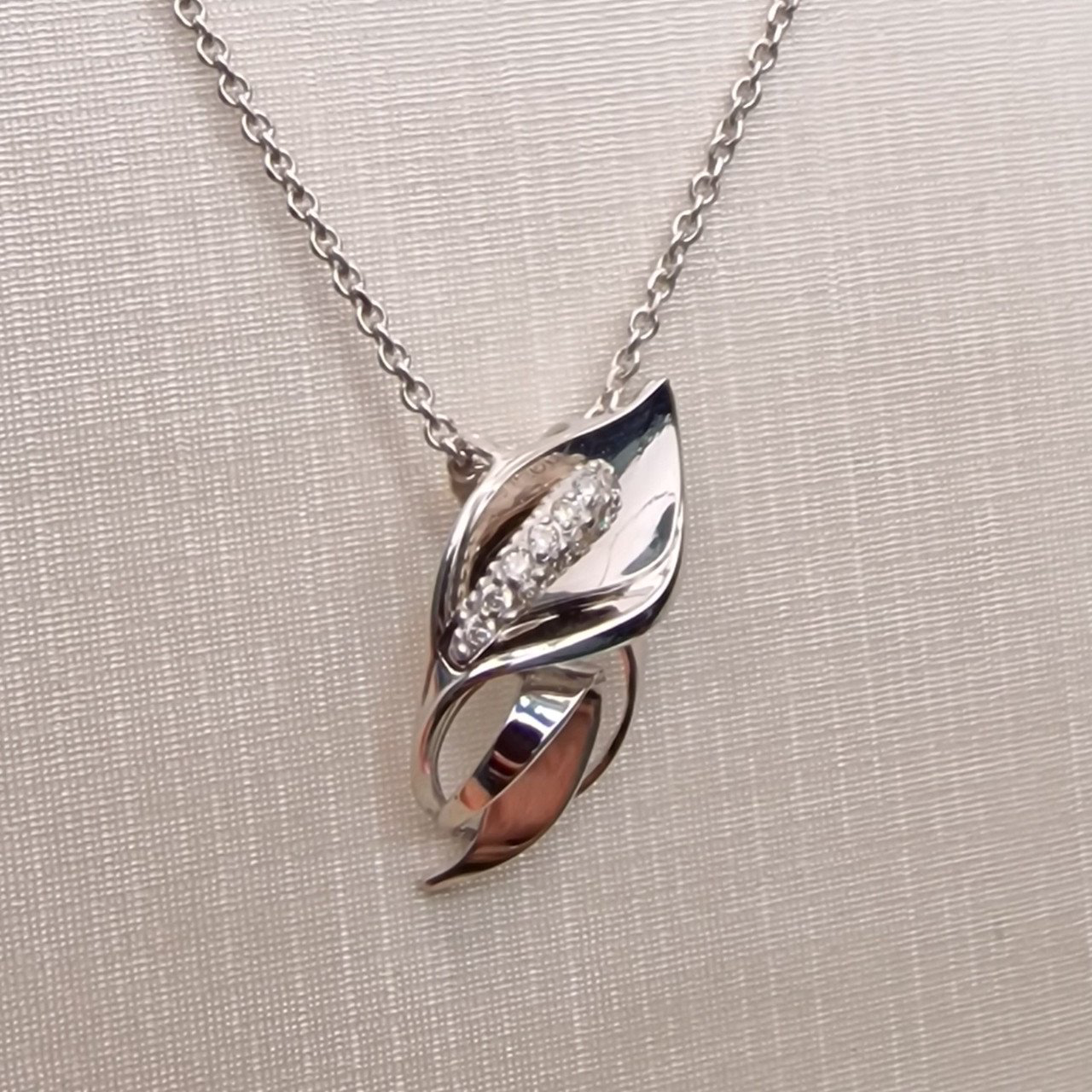 Колье Deimantas 102927986 45см 1,92гр 0,086ct. купить,NaN