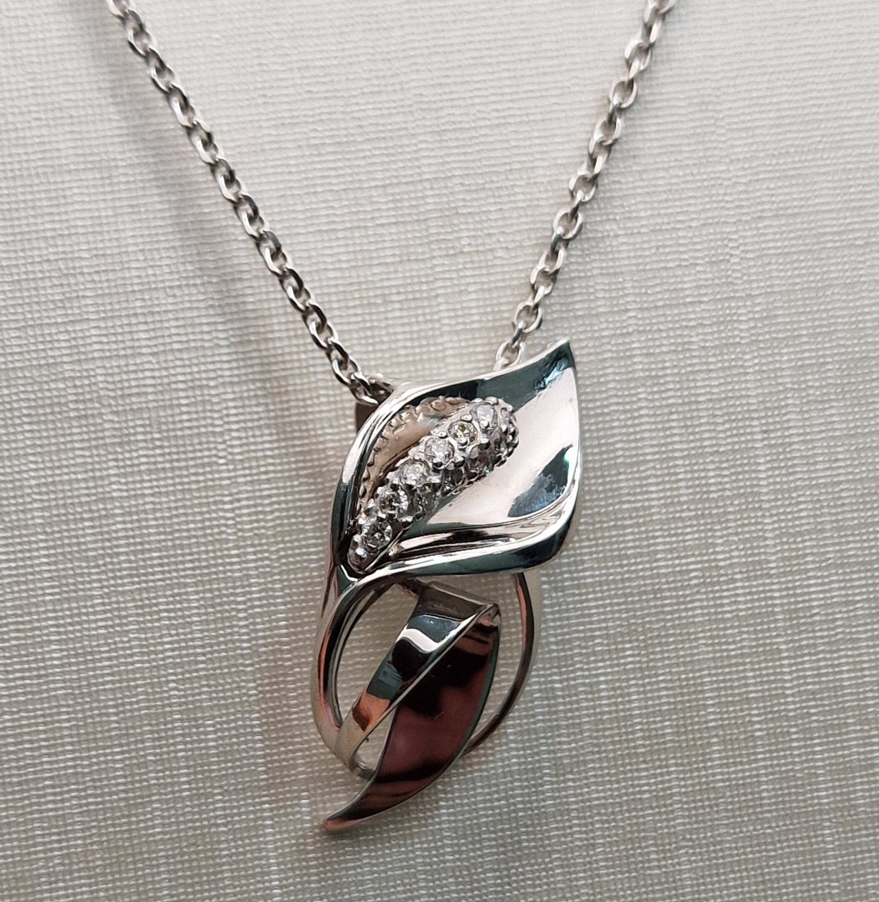 Колье Deimantas 102927986 45см 1,92гр 0,086ct. купить,NaN