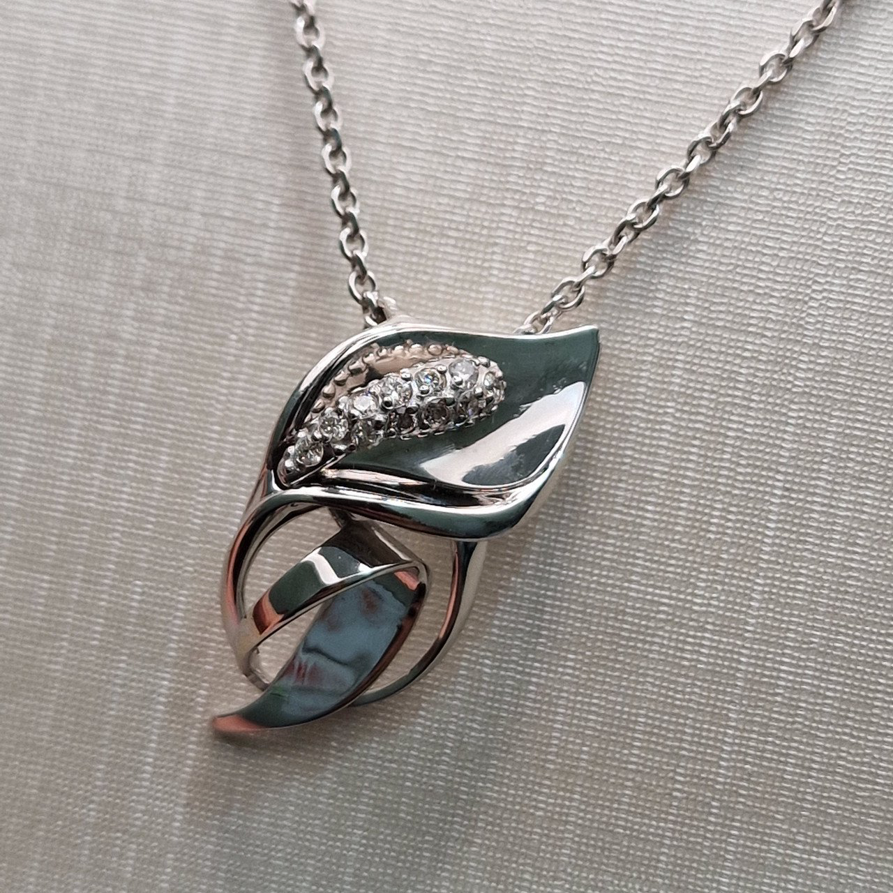 Колье Deimantas 102927986 45см 1,92гр 0,086ct. купить,NaN