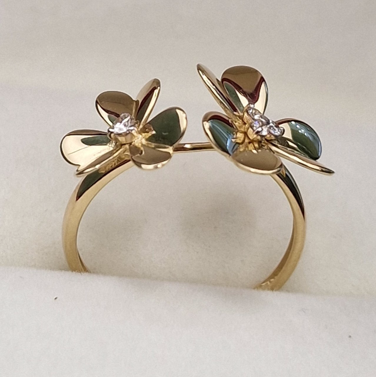 Кольцо Deimantas 103116896 17р 1,91гр 0,041ct. купить,NaN