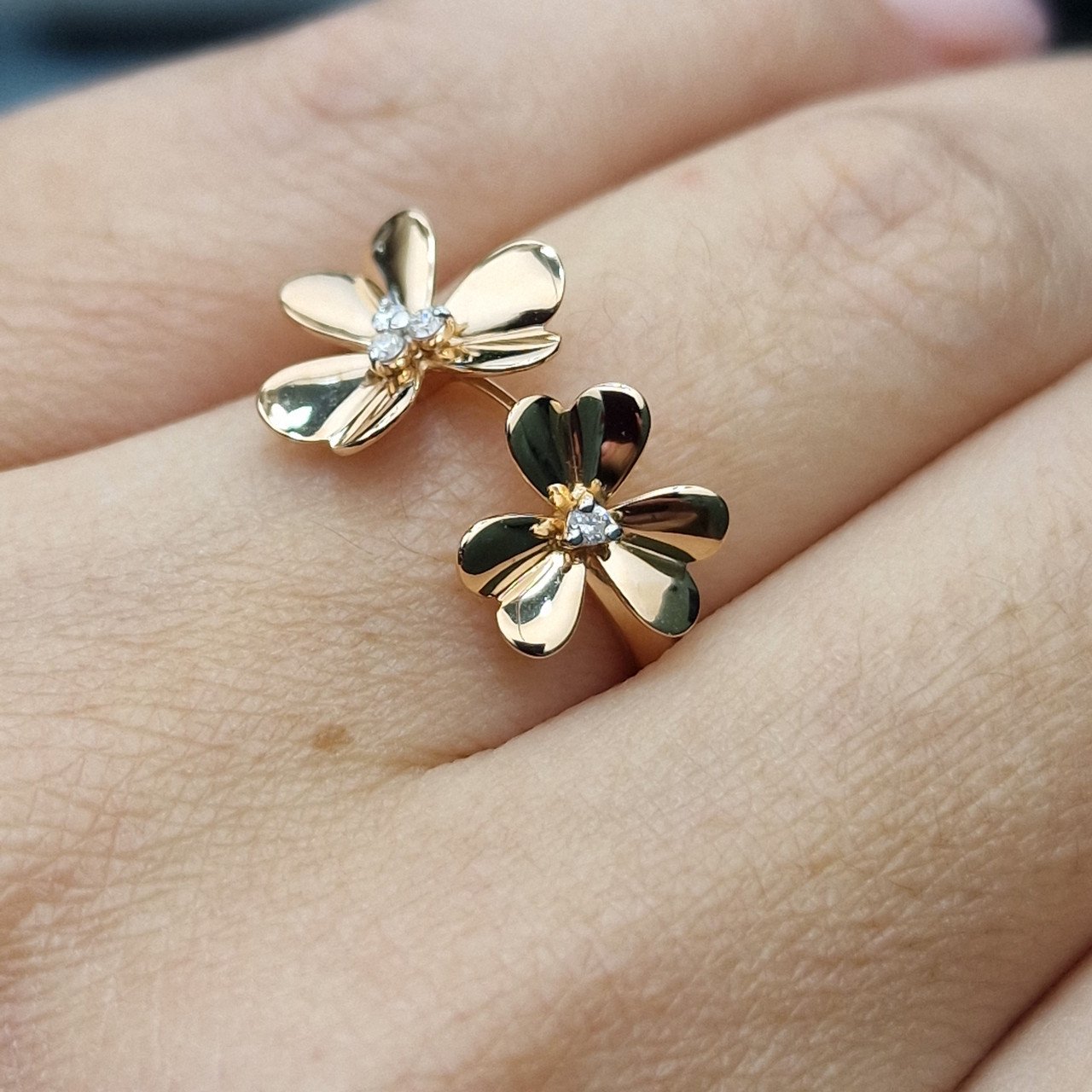 Кольцо Deimantas 103118048 17р 1,91гр 0,041ct. купить,NaN