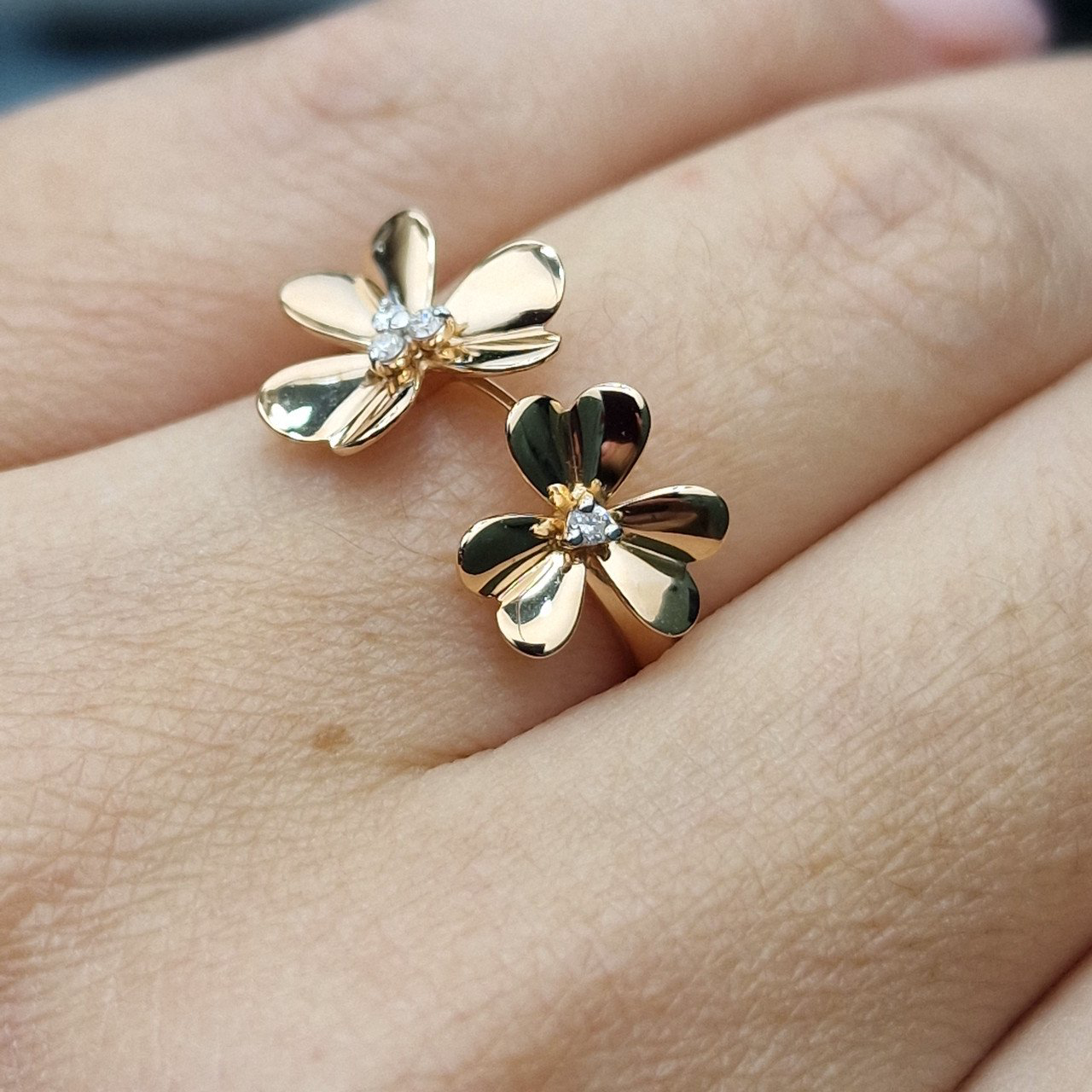 Кольцо Deimantas 103118048 17р 1,91гр 0,041ct. купить,NaN
