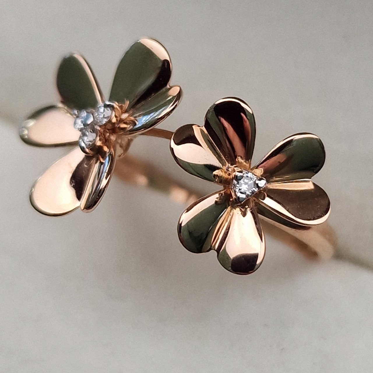 Кольцо Deimantas 103118048 17р 1,91гр 0,041ct. купить,NaN