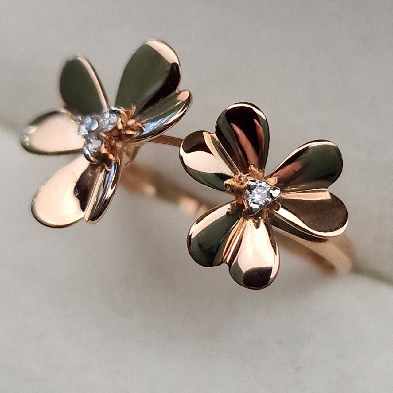 Кольцо Deimantas 103118048 17р 1,91гр 0,041ct. купить,NaN