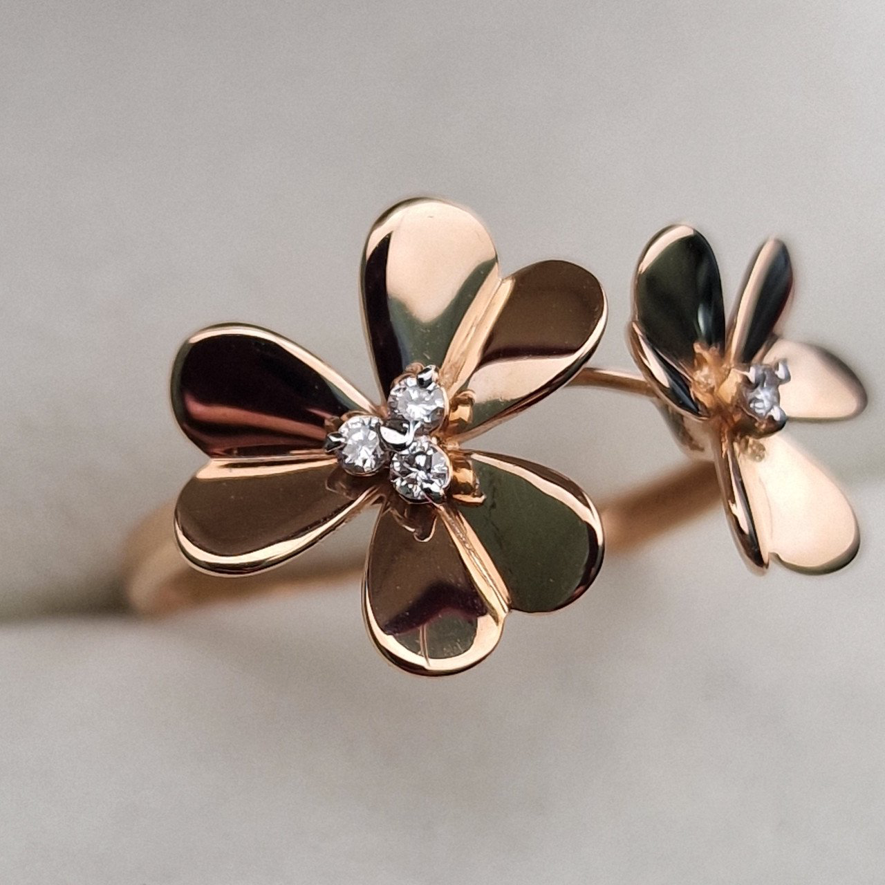 Кольцо Deimantas 103118048 17р 1,91гр 0,041ct. купить,NaN