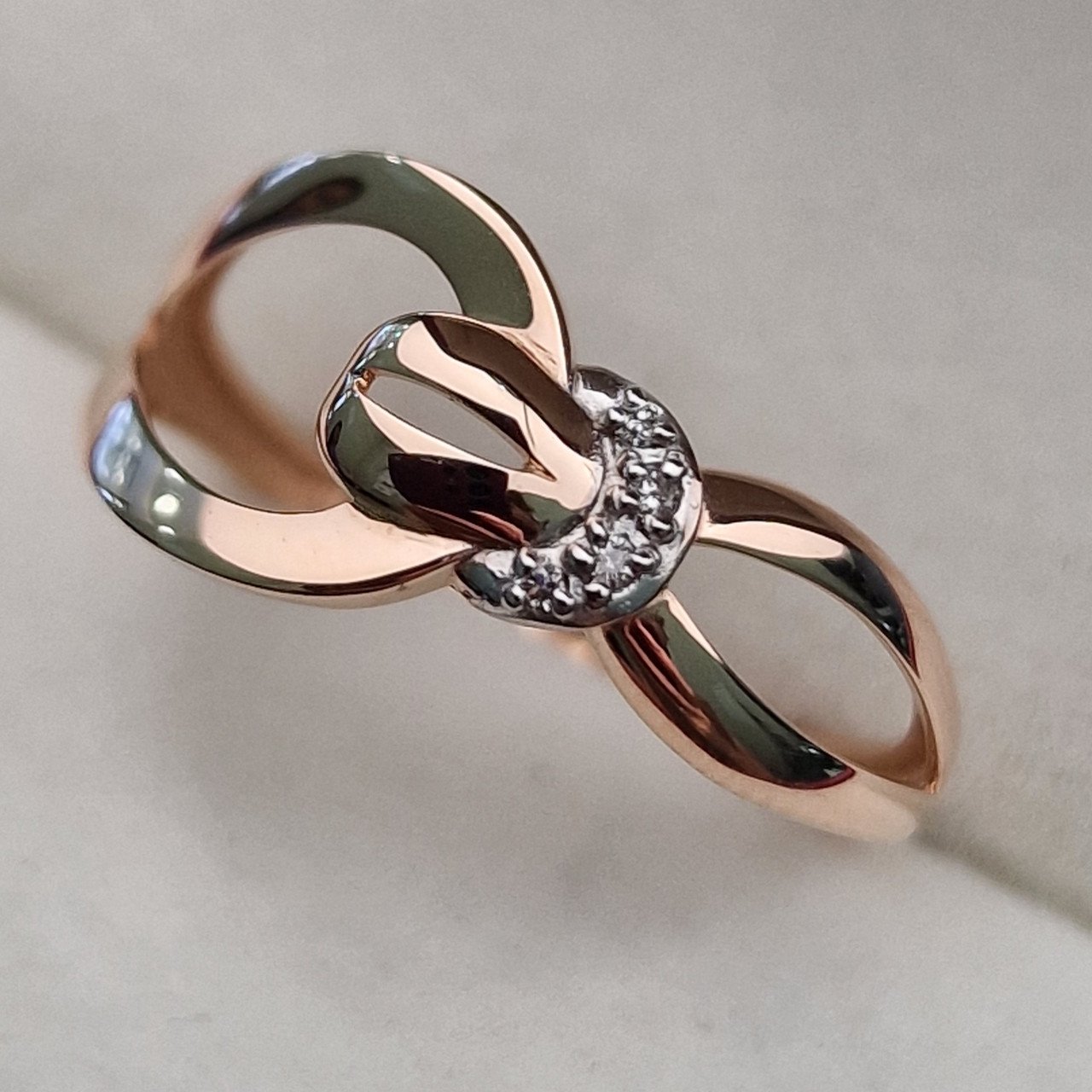 Кольцо Deimantas 103118714 18р 1,64гр 0,02ct. купить,NaN