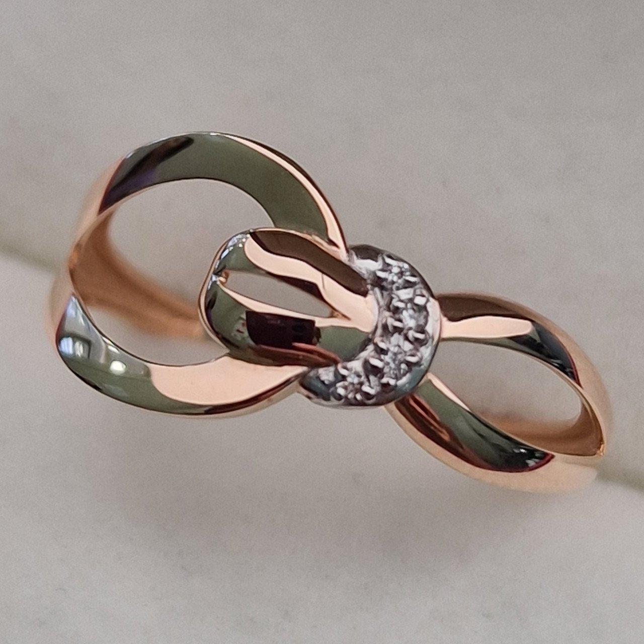 Кольцо Deimantas 103118671 18,5р 1,52гр 0,015ct. купить,NaN
