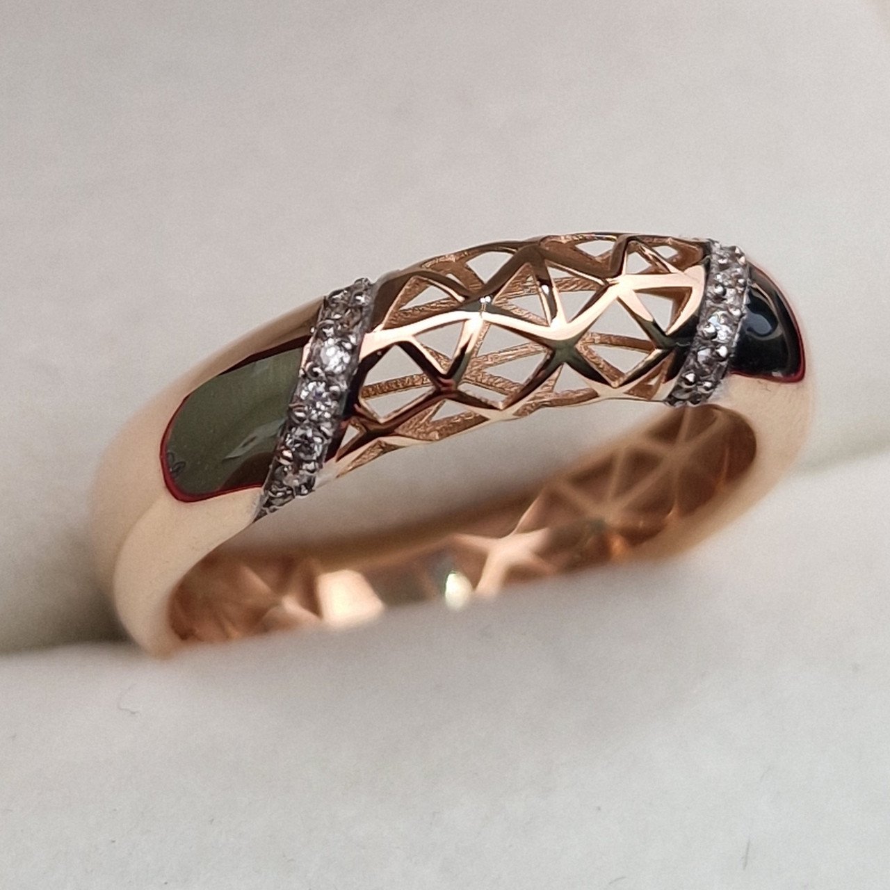 Кольцо Deimantas 103118819 18р 1,97гр 0,063ct. купить,NaN