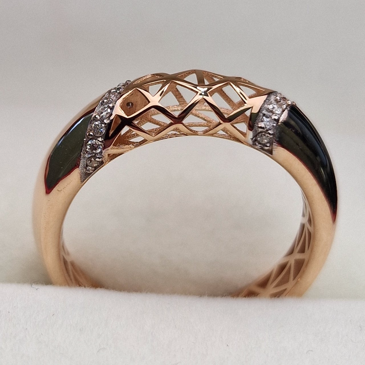 Кольцо Deimantas 103118819 18р 1,97гр 0,063ct. купить,NaN