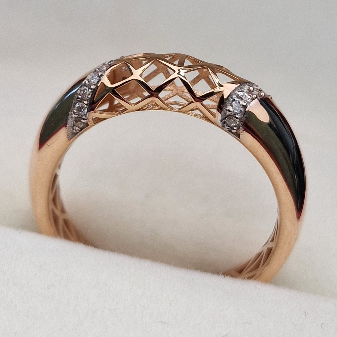 Кольцо Deimantas 103118819 18р 1,97гр 0,063ct. купить,NaN