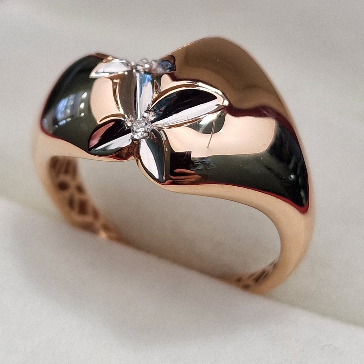 Кольцо Deimantas 103119015 19р 2,87гр 0,017ct. купить,NaN