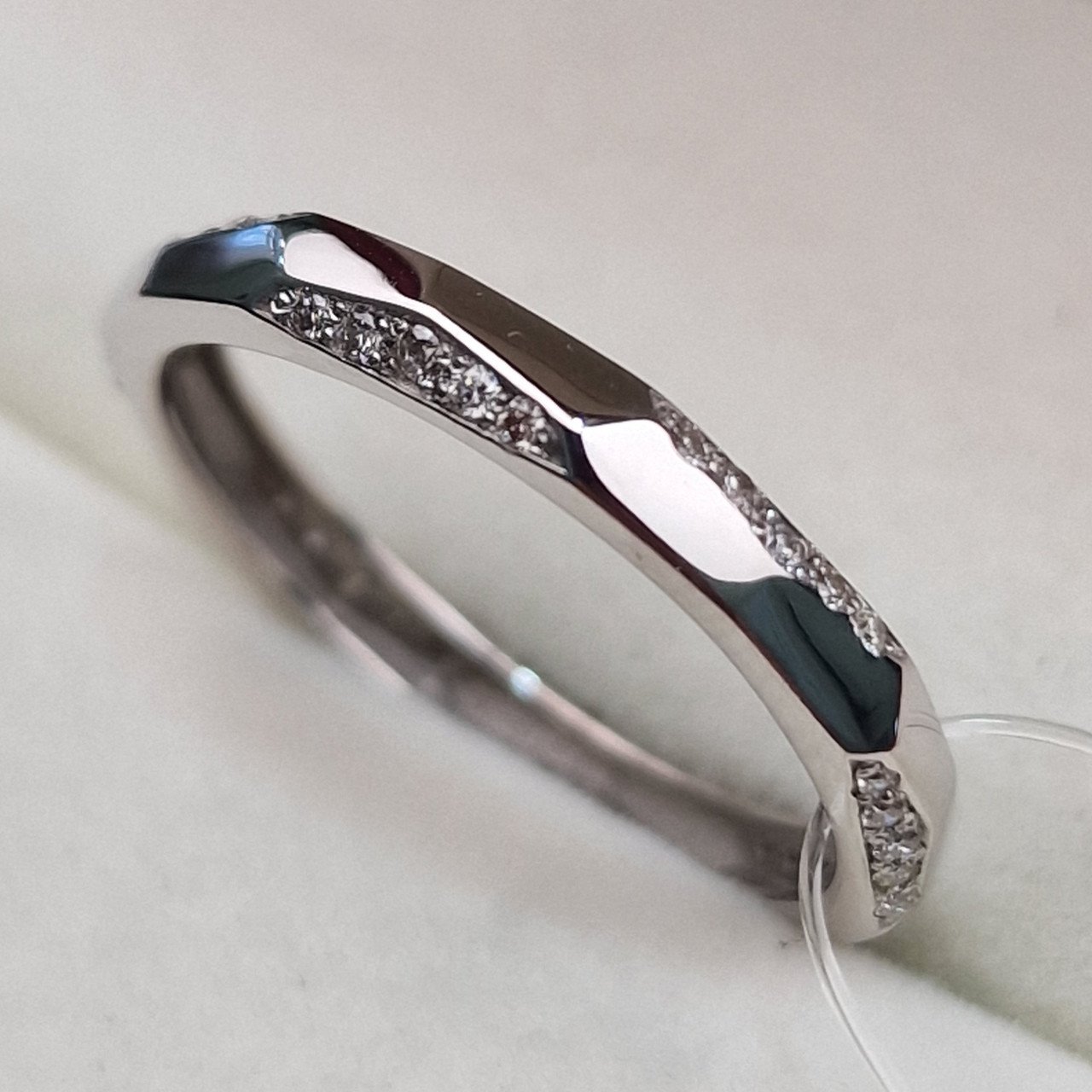 Кольцо Deimantas 103119033 17,5р 2,07гр 0,20ct. купить,NaN