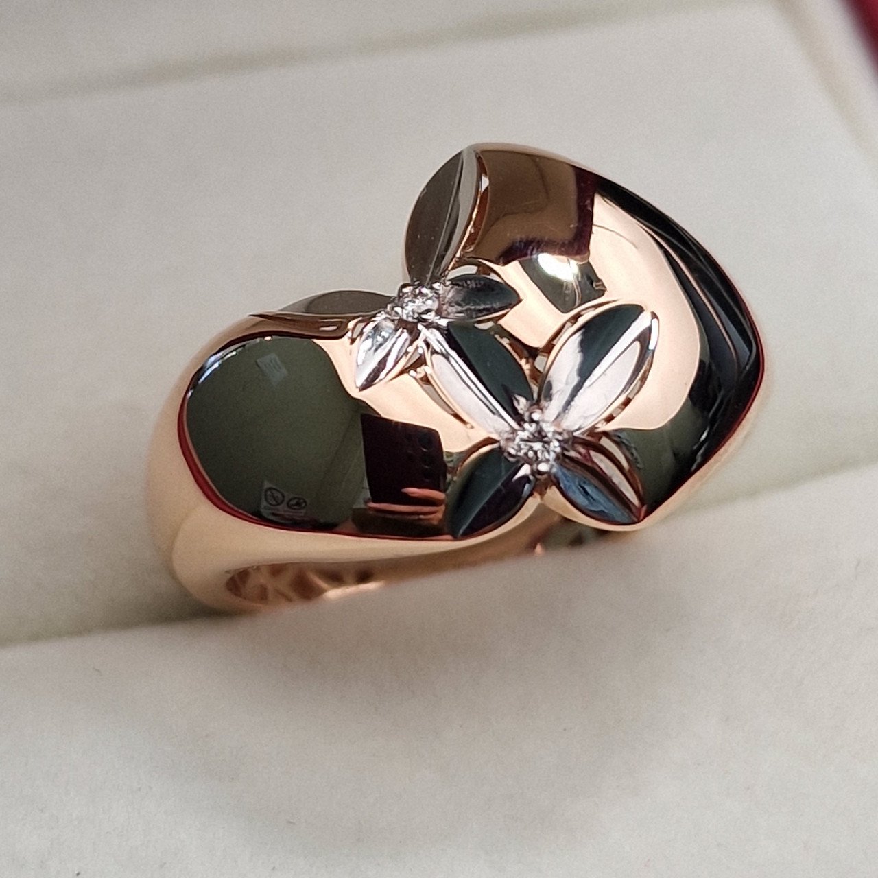 Кольцо Deimantas 103119015 19р 2,87гр 0,017ct. купить,NaN