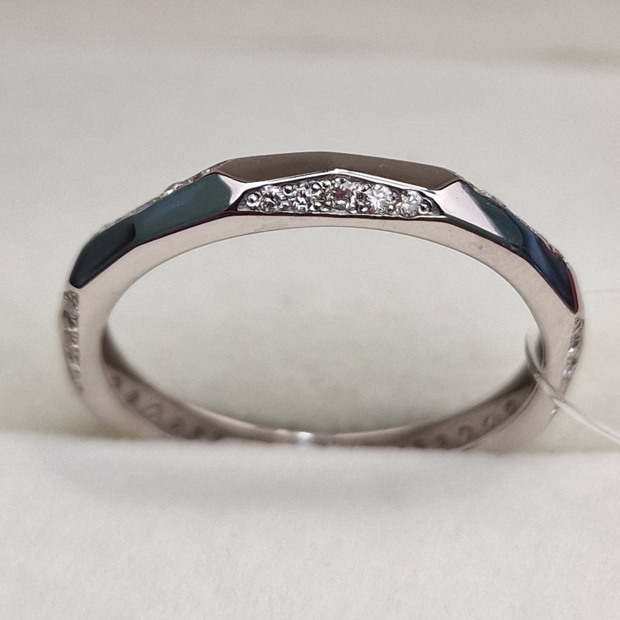 Кольцо Deimantas 103119033 17,5р 2,07гр 0,20ct. купить,NaN