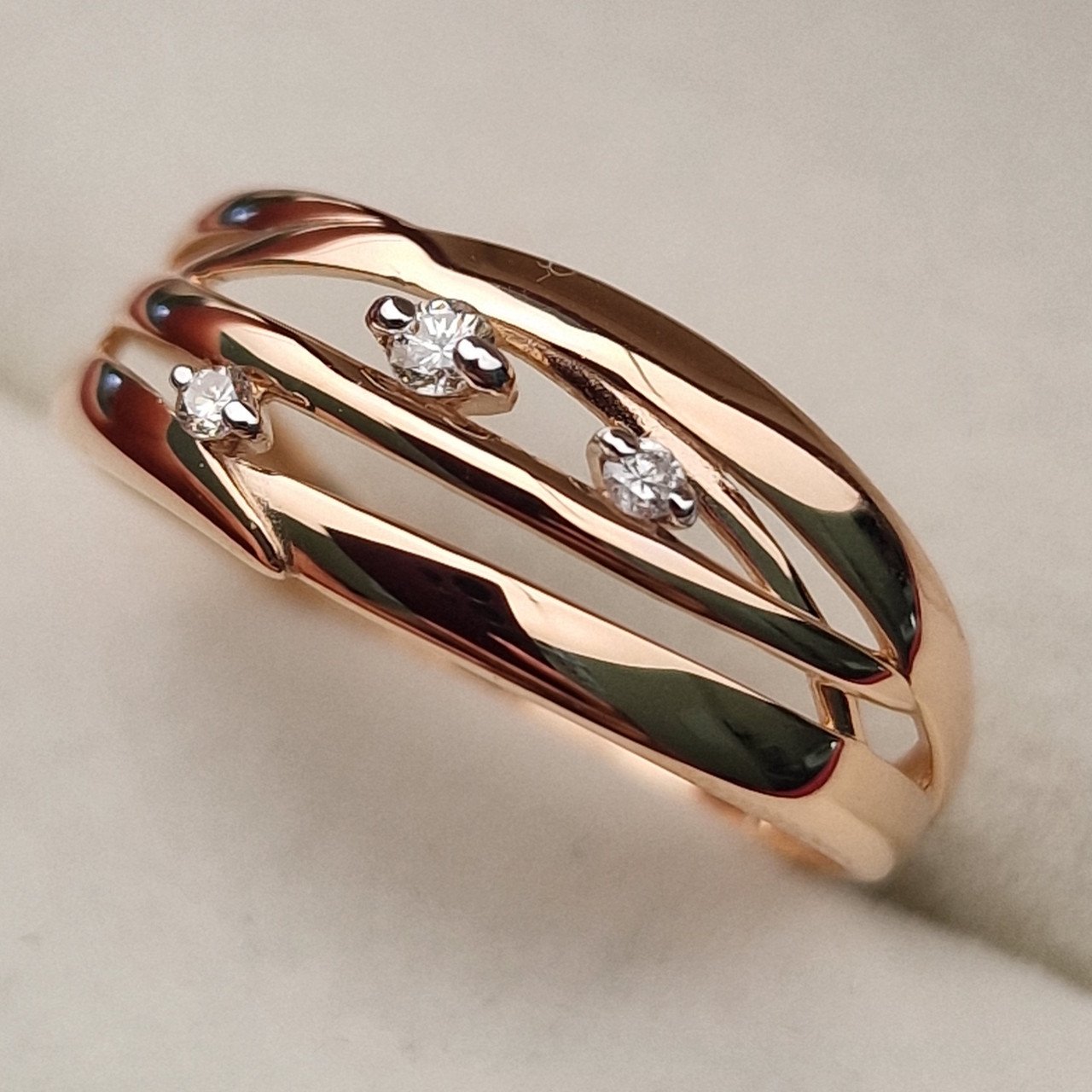 Кольцо Deimantas 103119037 19р 1,61гр 0,062ct. купить,NaN