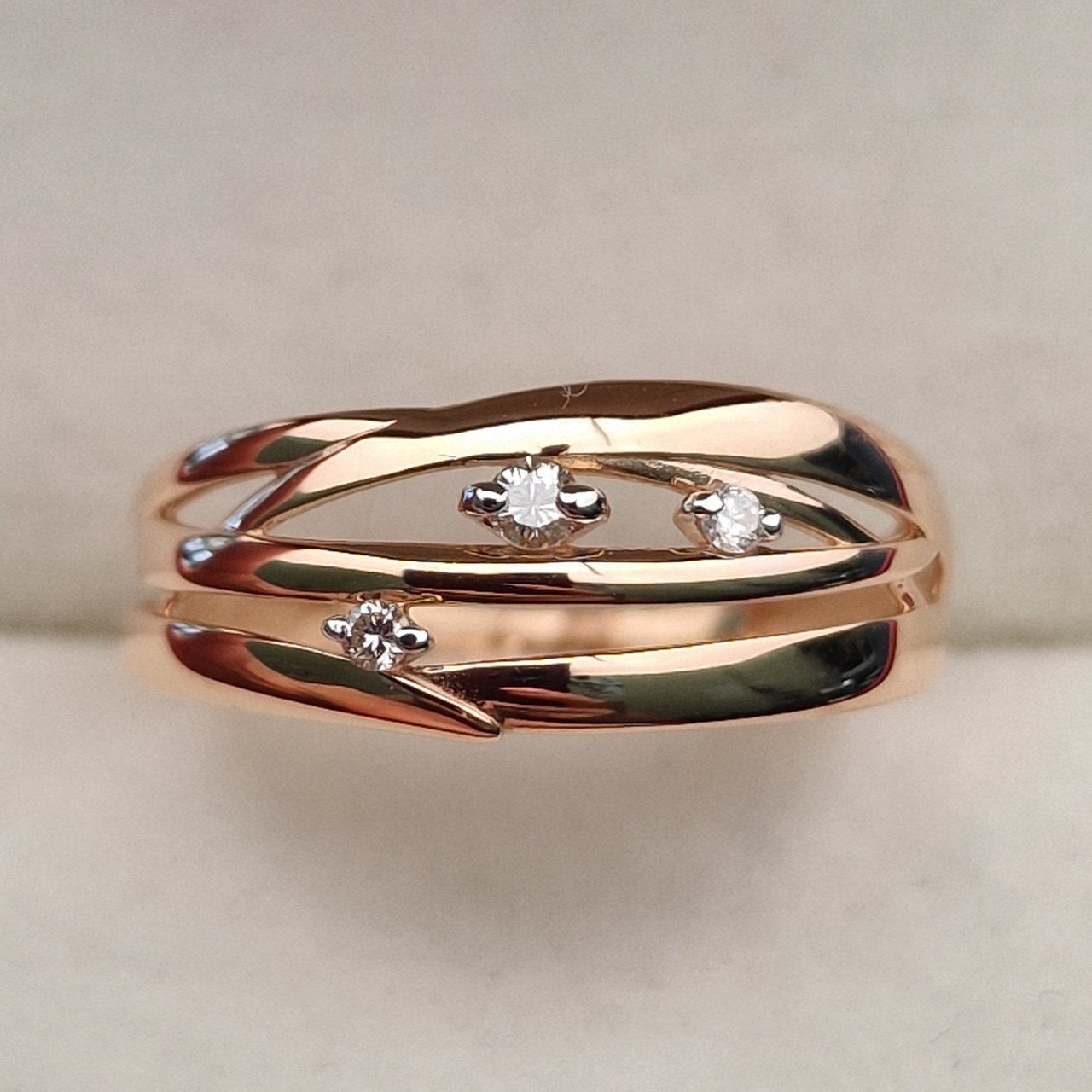 Кольцо Deimantas 103119037 19р 1,61гр 0,062ct. купить,NaN