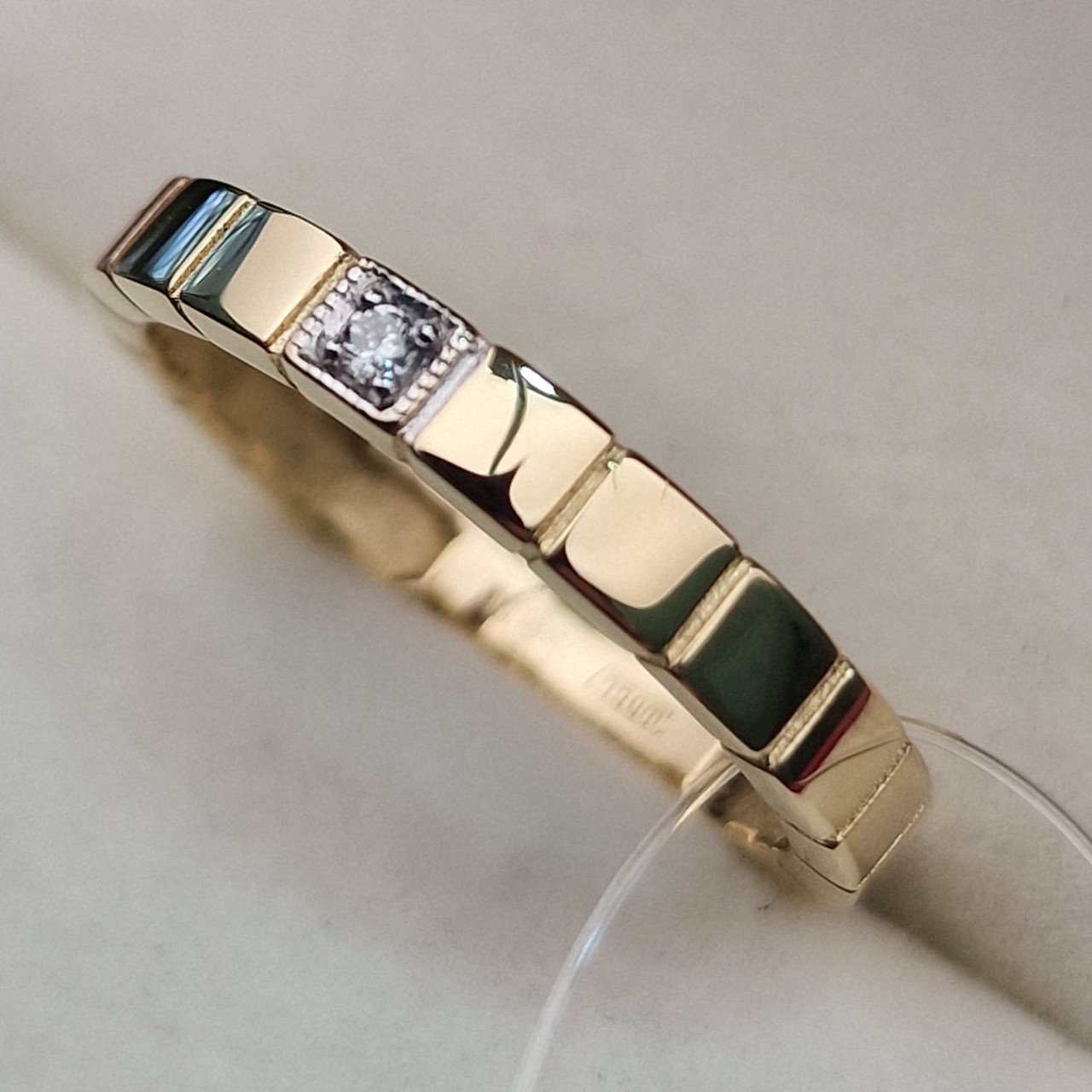 Кольцо Deimantas 103119055 18,5р 3,15гр 0,022ct. купить,NaN