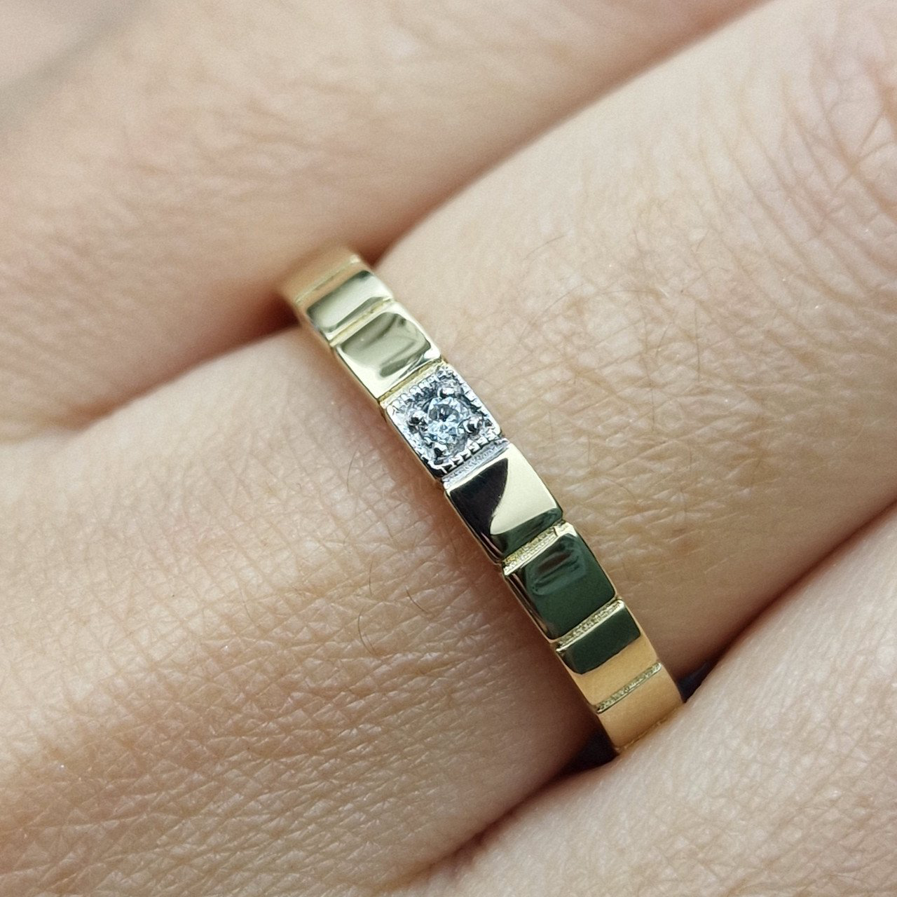 Кольцо Deimantas 103119055 18,5р 3,15гр 0,022ct. купить,NaN