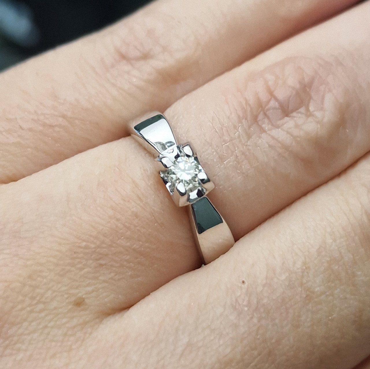 Кольцо Deimantas 103119215 16,5р 2,33гр 0,155ct. купить,NaN