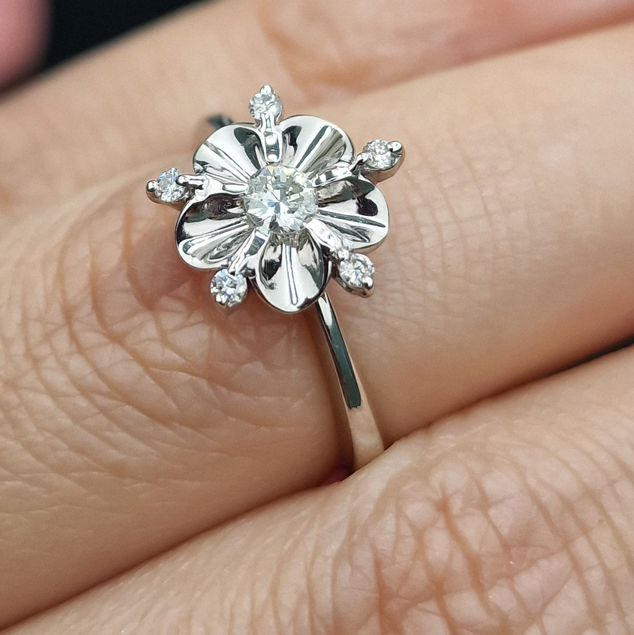 Кольцо Deimantas 103119320 16р 2,98гр 0,188ct. купить,NaN