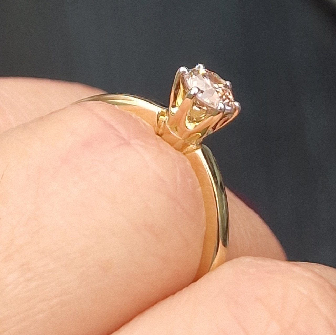 Кольцо Deimantas 103119333 16р 0,19ct. купить,NaN