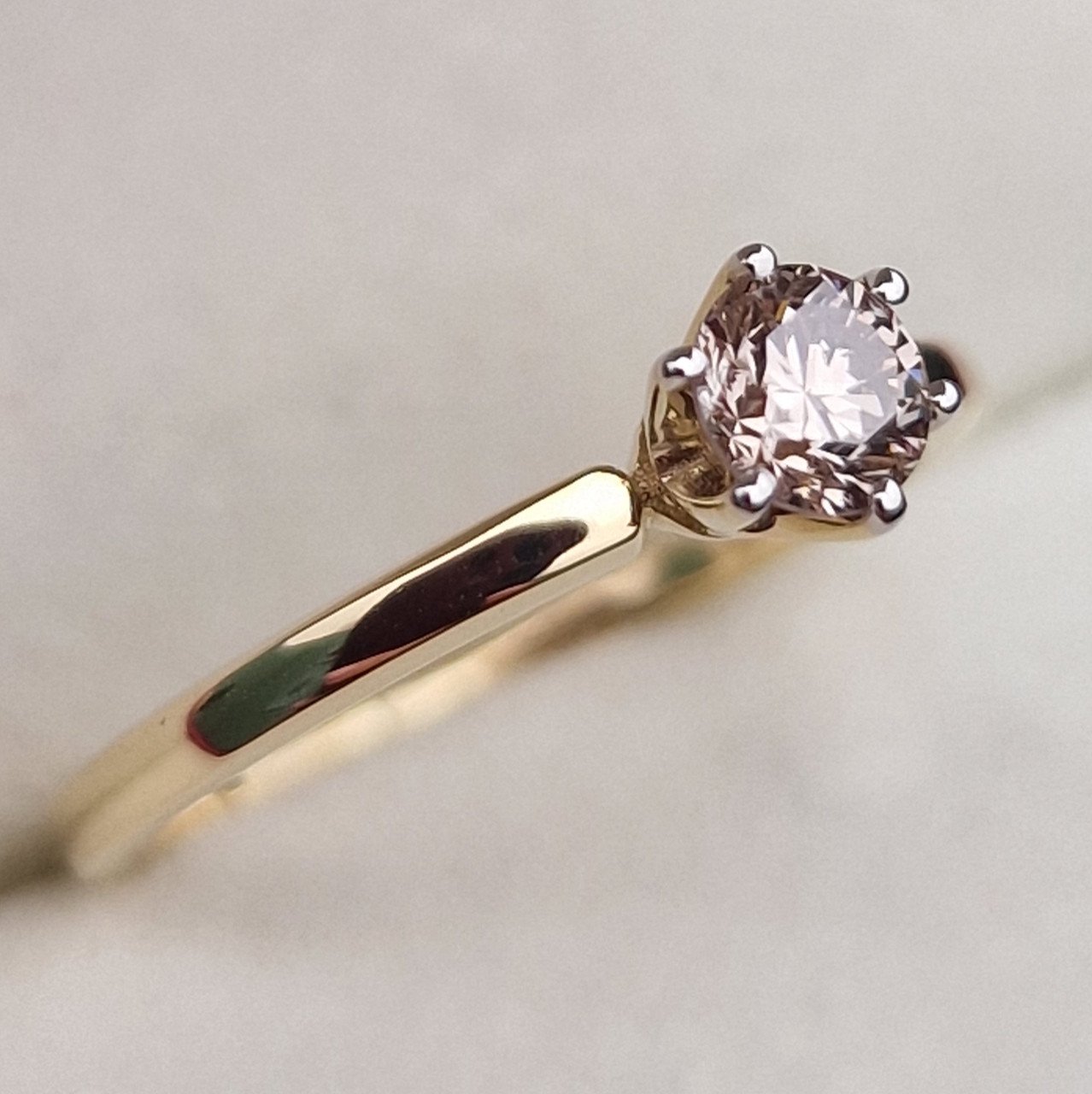 Кольцо Deimantas 103119333 16р 0,19ct. купить,NaN