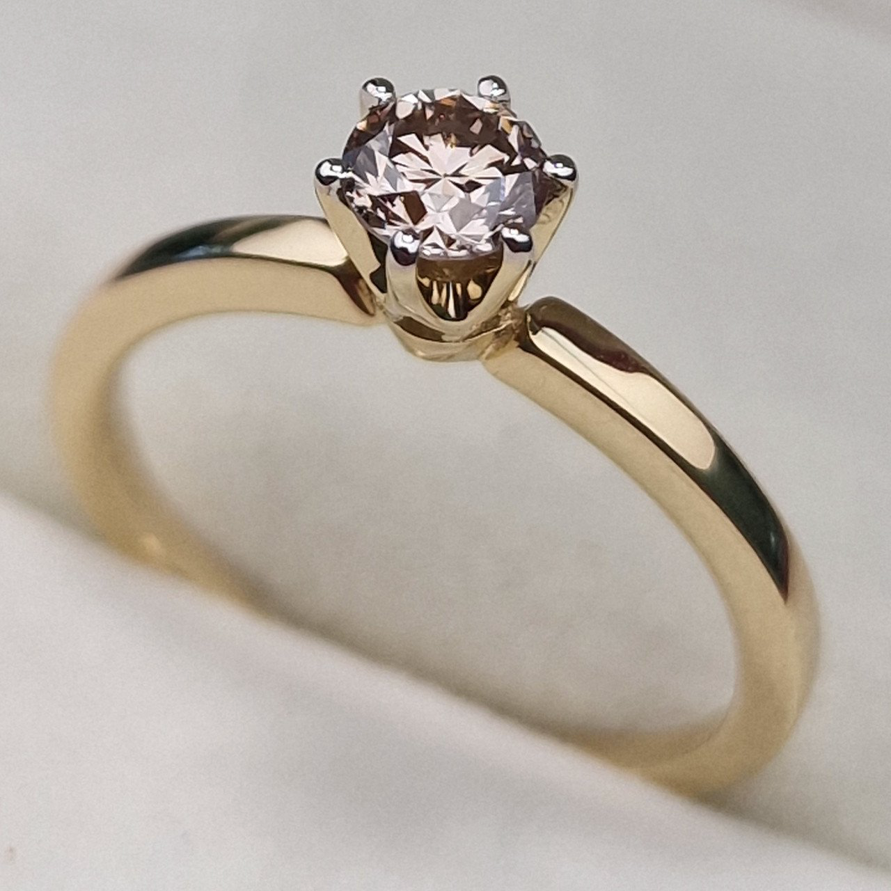 Кольцо Deimantas 103119333 16р 0,19ct. купить,NaN
