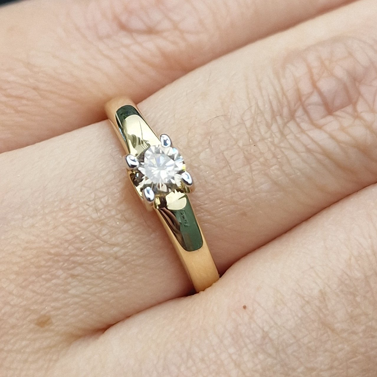 Кольцо Deimantas 103119409 17р 2,09гр 0,27ct. купить,NaN