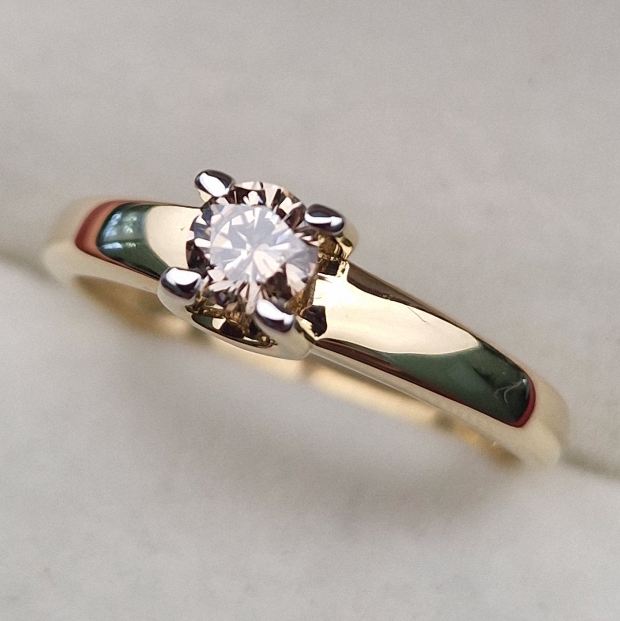 Кольцо Deimantas 103119409 17р 2,09гр 0,27ct. купить,NaN
